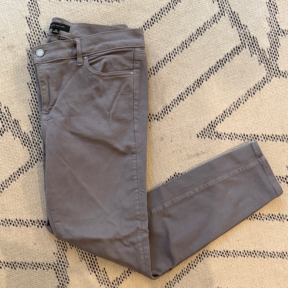 Ann Taylor Classic Women's Slim Jeans in Gray size 10